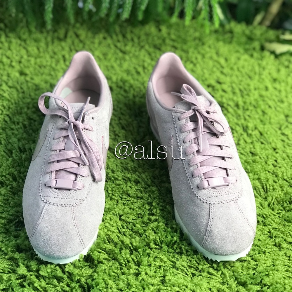 NWT NikeID Cortez PRM Suede Rose Dust WMNS - Picture 5 of 8